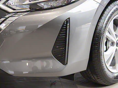 2025�� 1.6L CVT���İ�