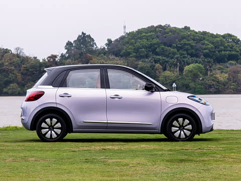 2025�� 410km ��Ϭ������