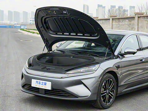 2025�� EV 545KM׿Խ��