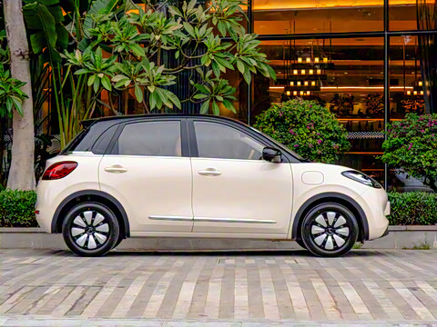 2025�� 410km ��Ϭ������