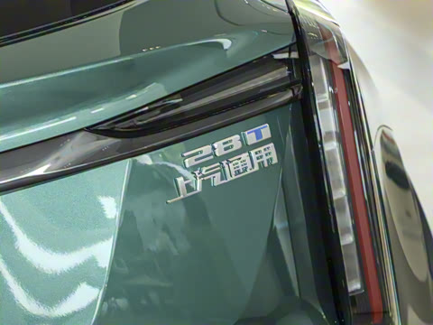 2025�� 2.0T �����