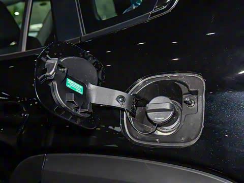 2023�� 2.0L ���а�