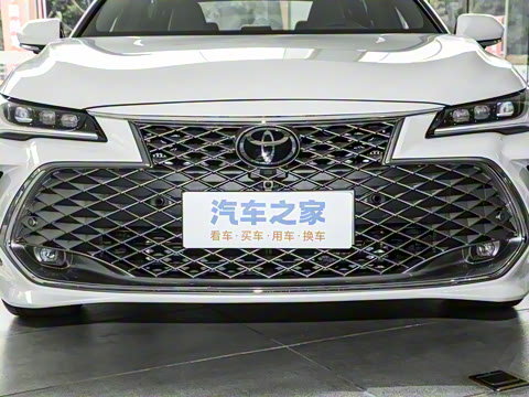 2024�� ˫�� 2.5L XLE����