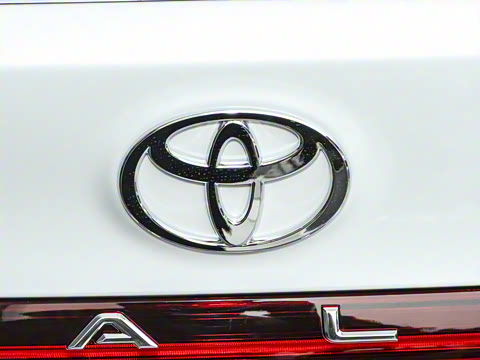 2024�� ˫�� 2.5L XLE����