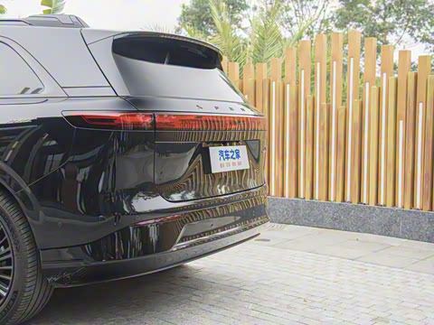 2025�� 680 ������������ Max