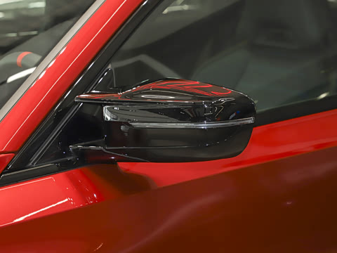 2025�� M240i xDrive