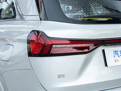 2025�� 165km ������������ 7��