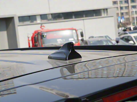 2025�� 2.0T�Զ�������Ӣ�� ����