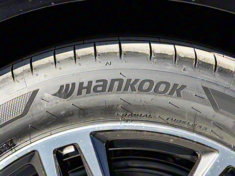 2025�� 530Li ������ M�˶���װ