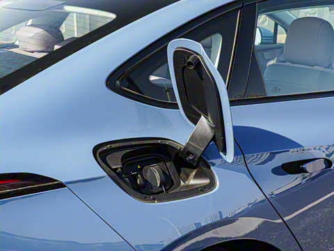 2025�� 750��ѡ��