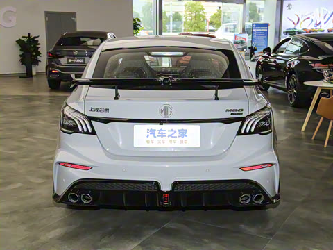 2025�� 1.5T XLINE �����