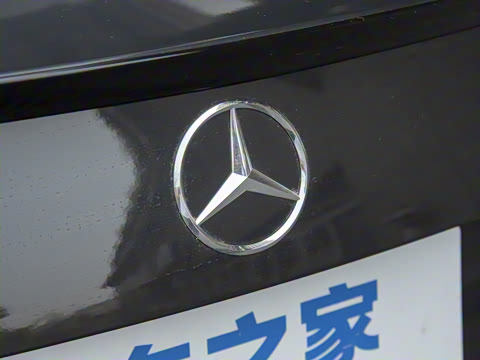 2025�� �Ŀ� C 260 L �ҹ�˶���