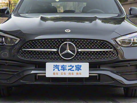 2025�� �Ŀ� C 260 L �ҹ�˶���