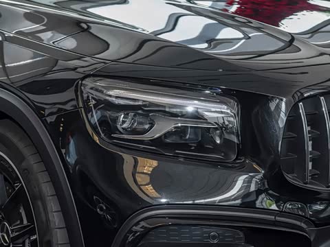 2026�� AMG GLB 35 4MATIC