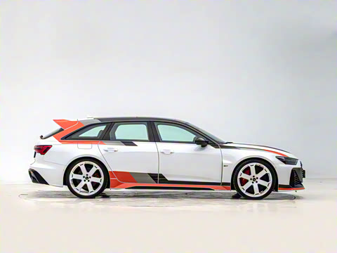 2025�� RS 6 Avant GT