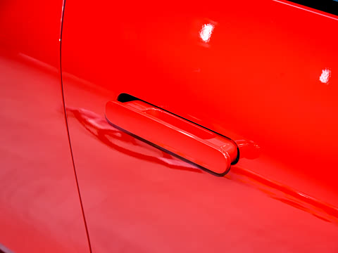 2025�� 703km Ultra�˶���