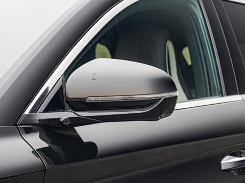 2025�� EV �Ǽݰ� 605km �콢��