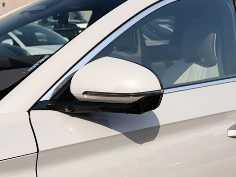 2025�� EV �Ǽݰ� 520km �����