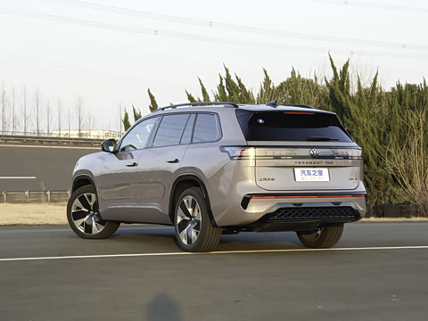 2025�� ;�� Pro 450TSI �����Ƿ��