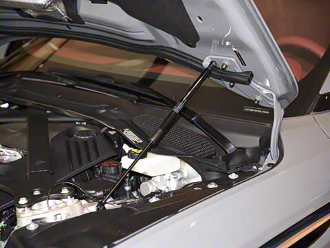 2025�� 4.0T V8 Coupe