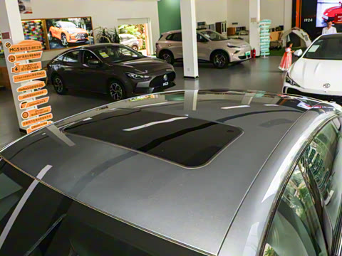 2025�� 1.5T 300 DCT������