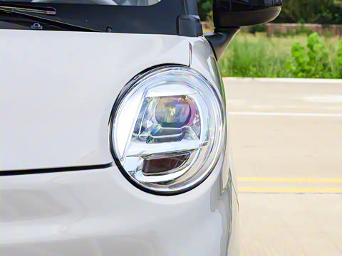 2025�� 210km ����Pro��