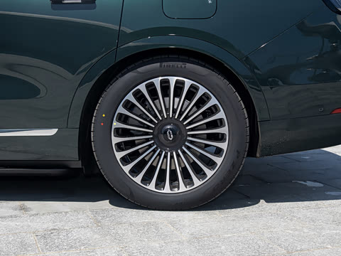 2025�� ���� Ultra�� 52kWh 5����