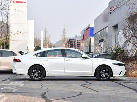 2025�� 260TURBO ��Ӣ��