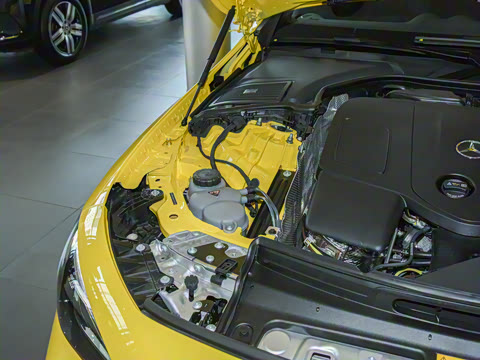 2025�� CLE 260 ������ܳ�