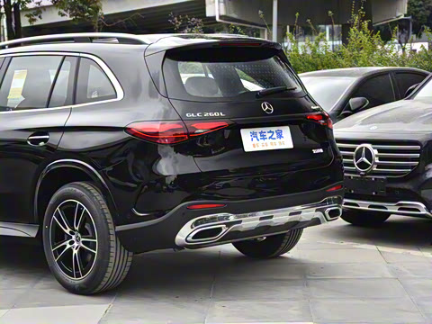 2025�� �Ŀ� GLC 260 L 4MATIC ������