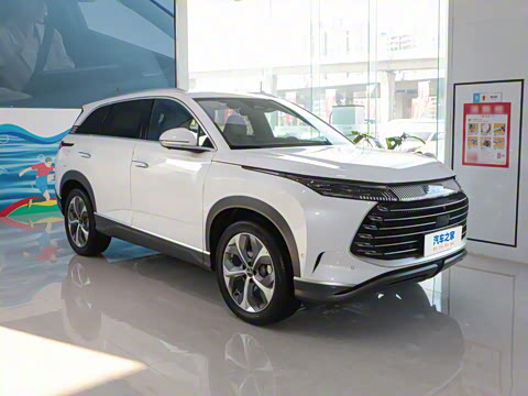 2024�� ��ҫ�� DM-i 205KM �콢��