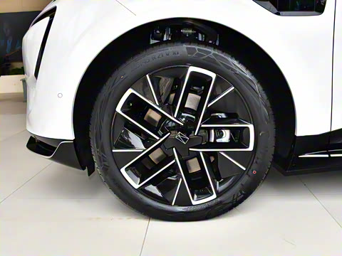 2024�� 580 ����������������