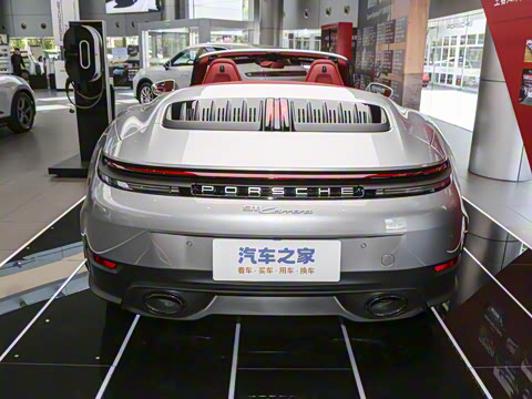 2025�� Carrera Cabriolet 3.0T