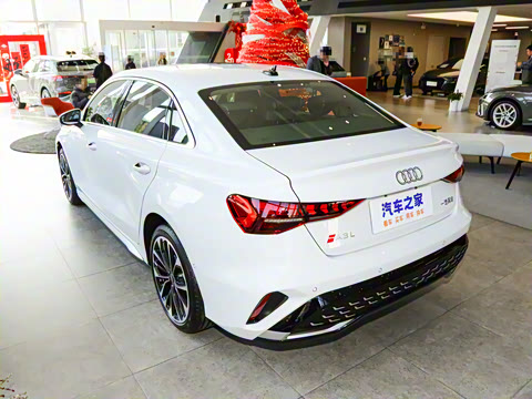 2025�� A3L Limousine 35TFSI �ɳ������� +������ѡ��