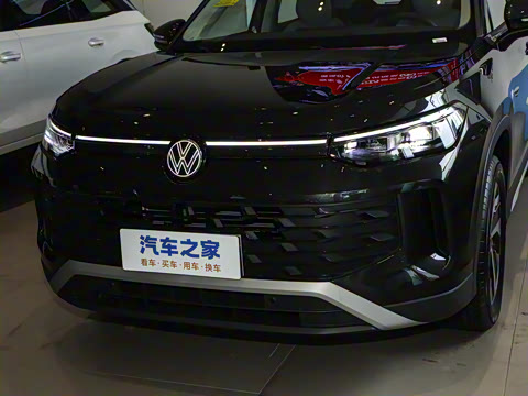 2025�� ̽��L 330TSI ������Ӣ