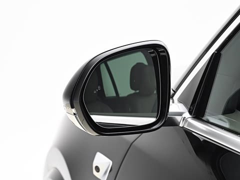 2025�� Ultra ���ܻ��°�