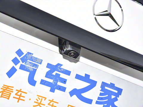 2025�� GLC 300 L 4MATIC ������ 7��