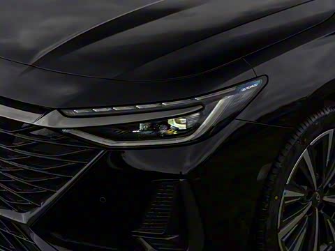 2025�� 2.0T �Զ���+