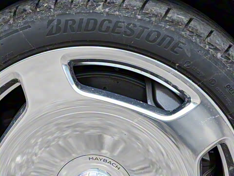 2025�� �Ŀ� S 680 4MATIC