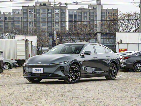 2025�� �������̰� 230�콢��