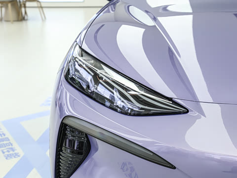 2025�� 702 �Ǽ�˫�������ٰ�