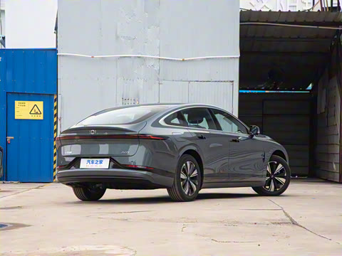 2025�� ��������� 525������