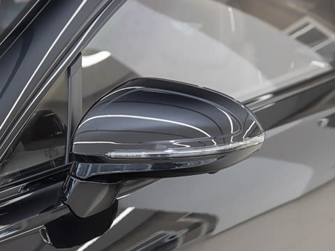 2024�� GT V8 Edition 8