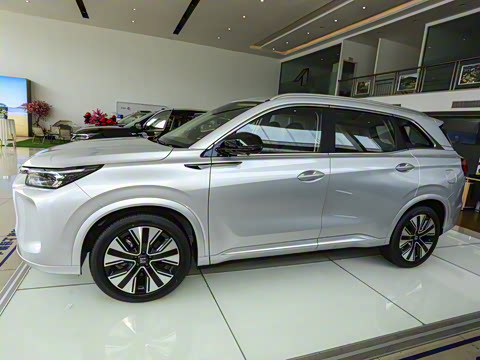 2025�� 165km �������콢�� 7��