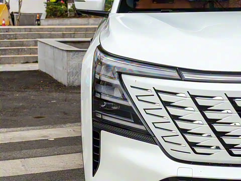 2025�� ���Ĵ� 1.5T ������ �ǻ۾��ð�