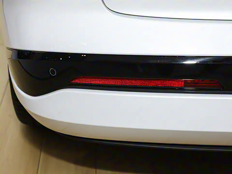 2025�� 636Max����� 5��