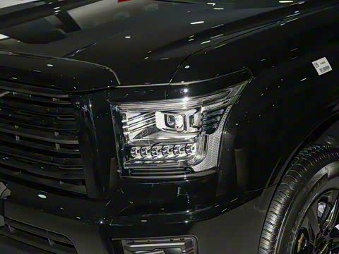 2025�� 2.0T�Զ�������Ӣ�� ����