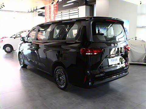 2025�� 2.0L �Զ���������� 7��