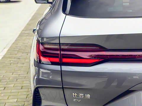 2025�� EV �Ǽݰ� 605km �콢��