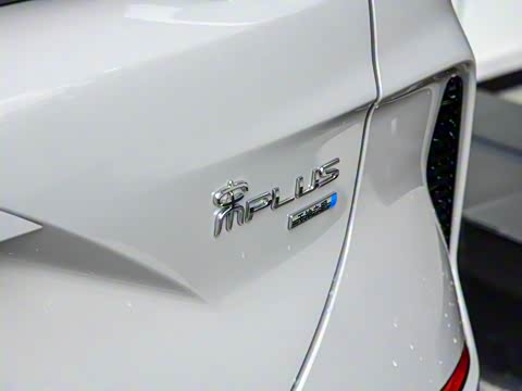 2025�� EV �Ǽݰ� 520km ������